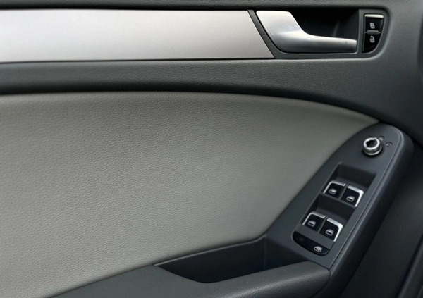 Audi A4 cena 45000 przebieg: 187000, rok produkcji 2012 z Płock małe 379